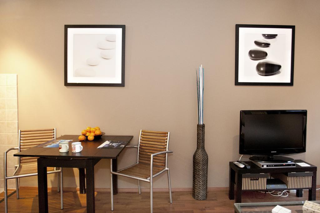 Gloria Apartment بودابست الغرفة الصورة